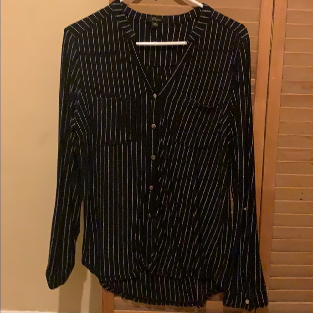 Black with white stripes top.